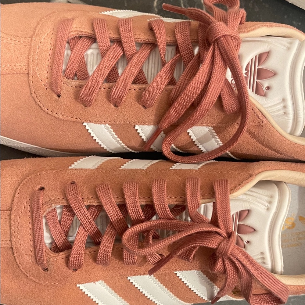 Adidas Gazelle Coral and White Sneakers - Picture 9 of 10
